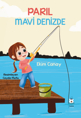 Parıl Mavi Denizde